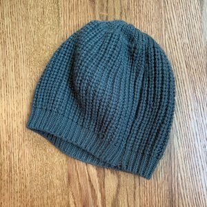 Grey beanie
